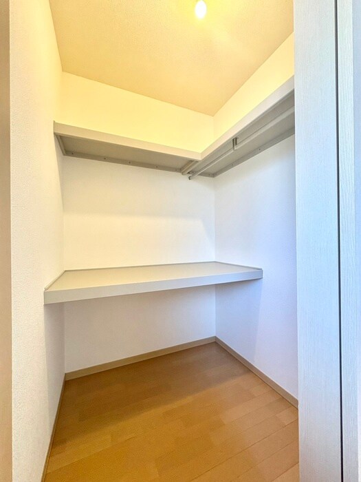 物件内観写真11　(収納)