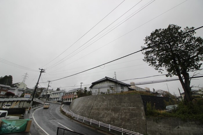 物件内観写真18　(室内からの展望)