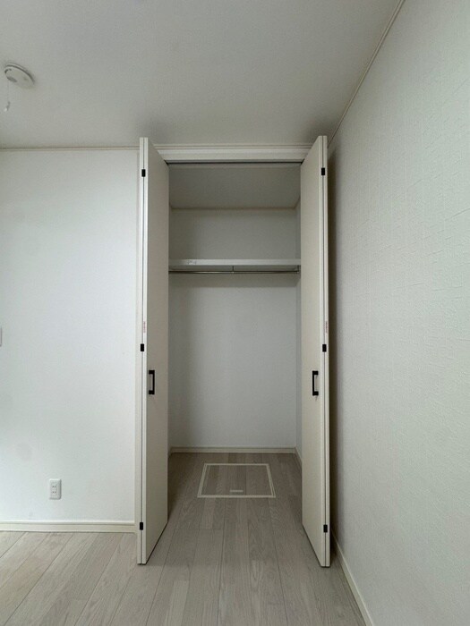 物件内観写真14　(収納)