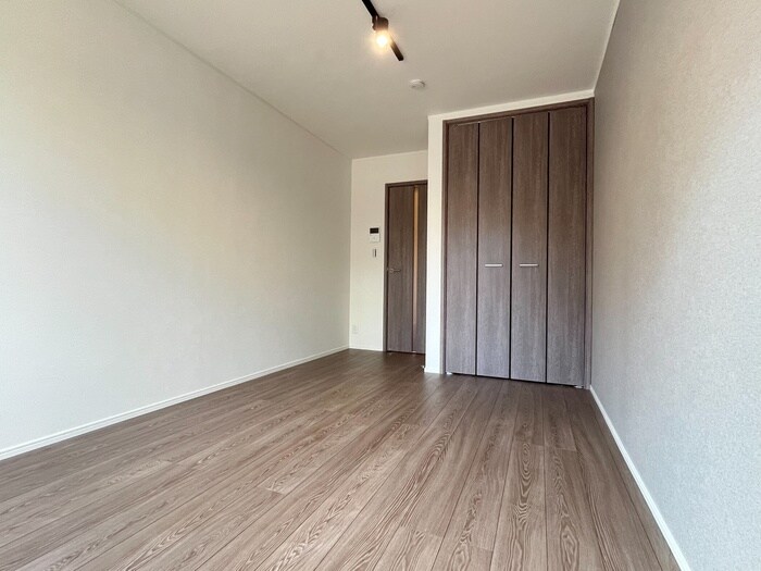 物件内観写真4　(居室)