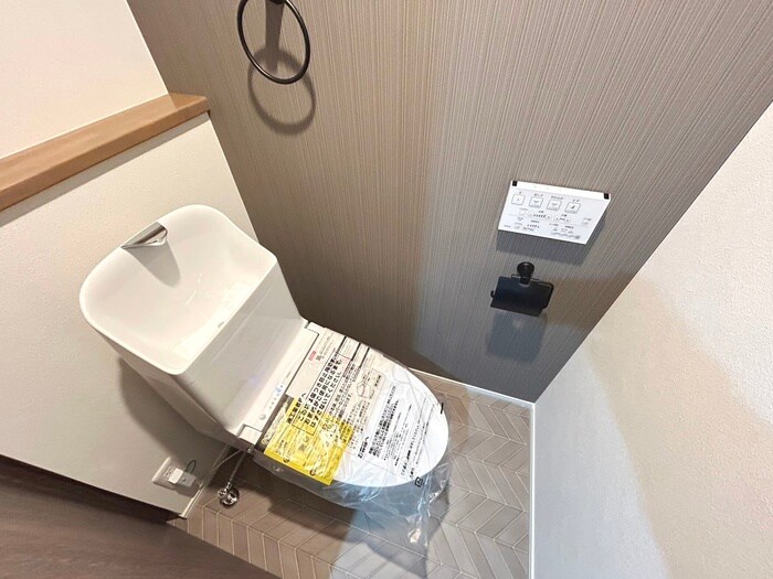 物件内観写真12　(トイレ)