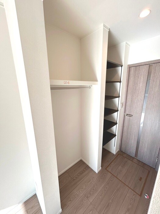 物件内観写真14　(収納)