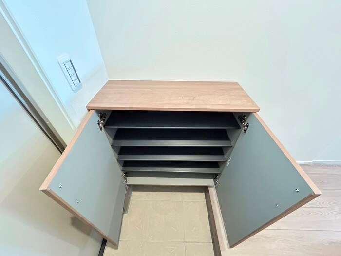 物件内観写真18　(靴箱)