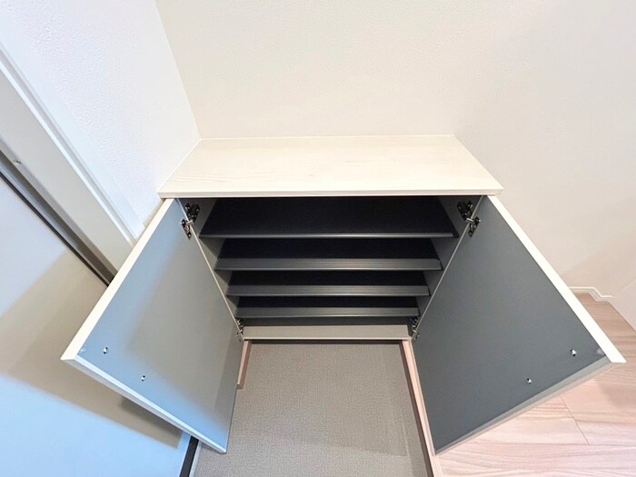 物件内観写真18　(靴箱)