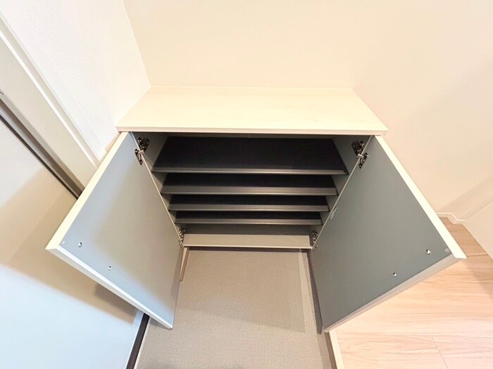 物件内観写真18　(靴箱)