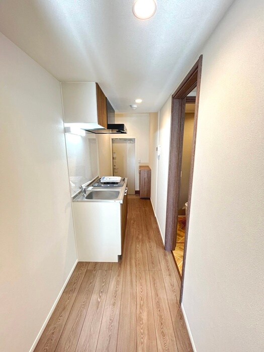 物件内観写真19　(廊下)