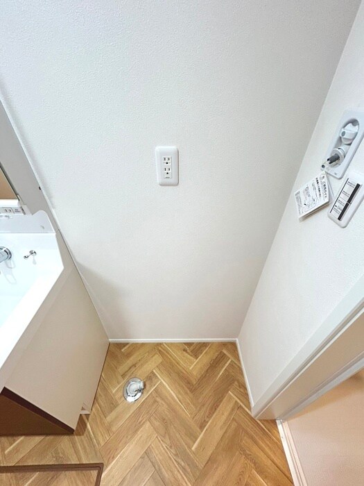 物件内観写真20　(洗濯機置場)