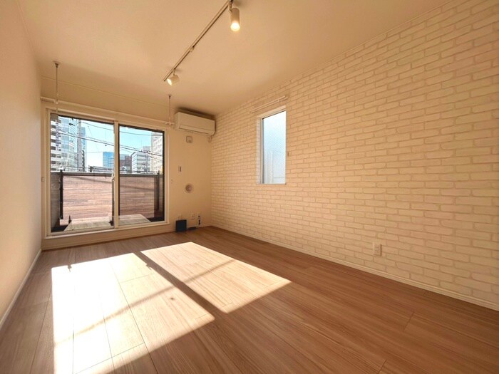 物件内観写真22　(居室)