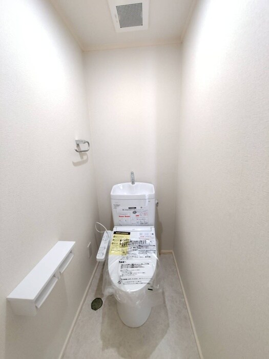 物件内観写真11　(トイレ)