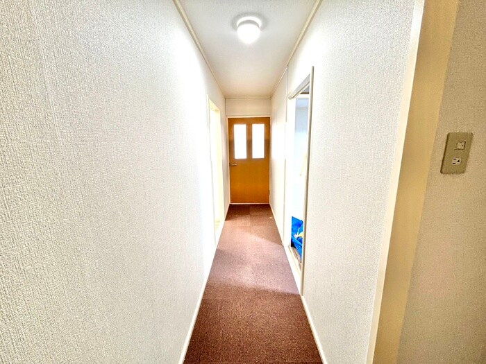 物件内観写真17　(廊下)