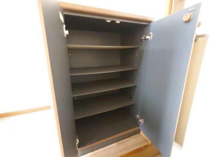 物件内観写真19　(靴箱)