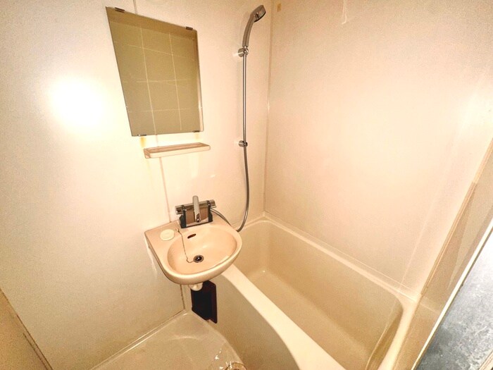 物件内観写真13　(バス／シャワールーム等)