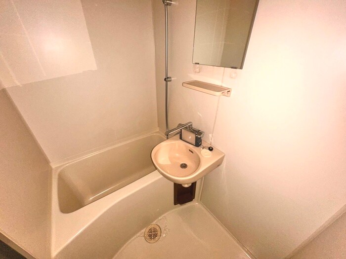 物件内観写真13　(バス／シャワールーム等)