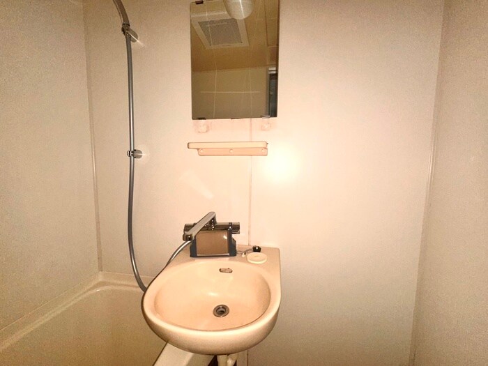 物件内観写真14　(洗面)