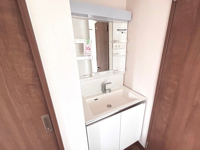 物件内観写真16　(洗面)