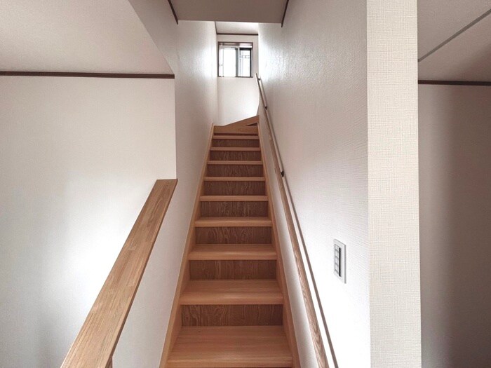 物件内観写真21　(廊下)