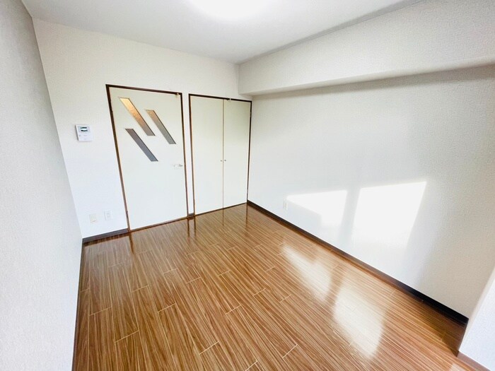 物件内観写真18　(居室)