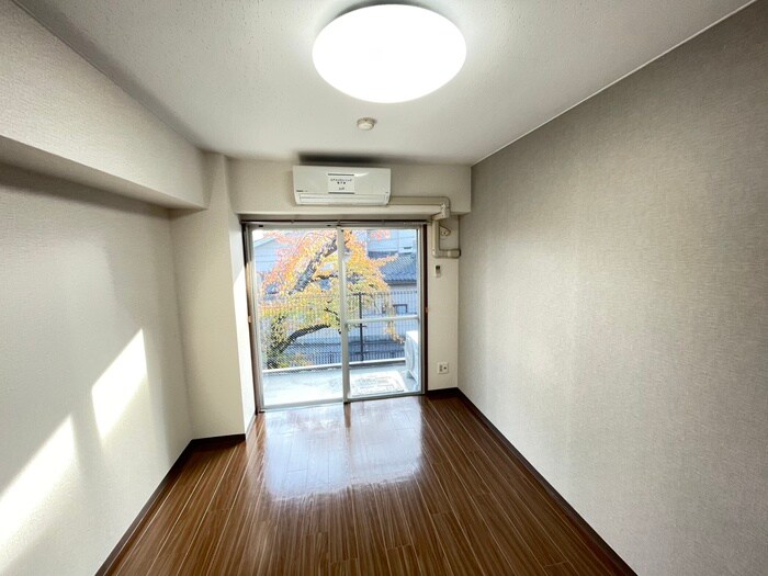 物件内観写真19　(居室)