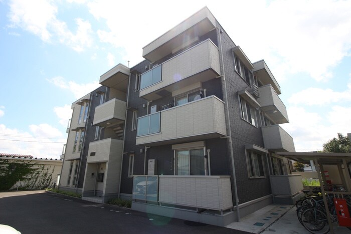 物件外観写真2　(外観写真)