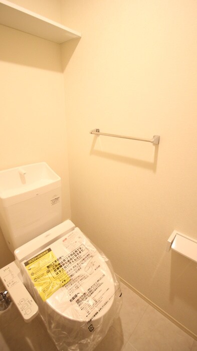 物件内観写真15　(トイレ)