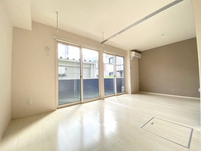 物件内観写真17　(居室)