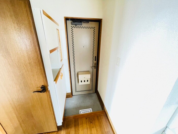 物件内観写真19　(廊下)