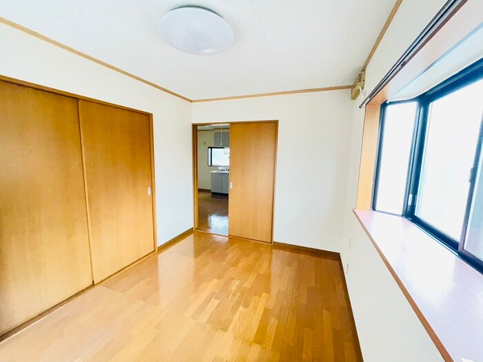 物件内観写真10　(居室)