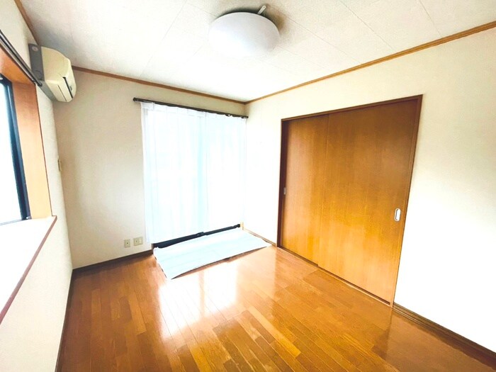 物件内観写真19　(居室)