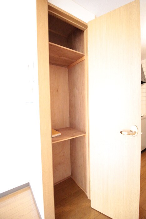 物件内観写真20　(収納)