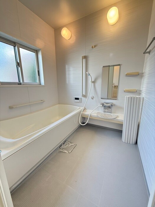 物件内観写真11　(バス／シャワールーム等)