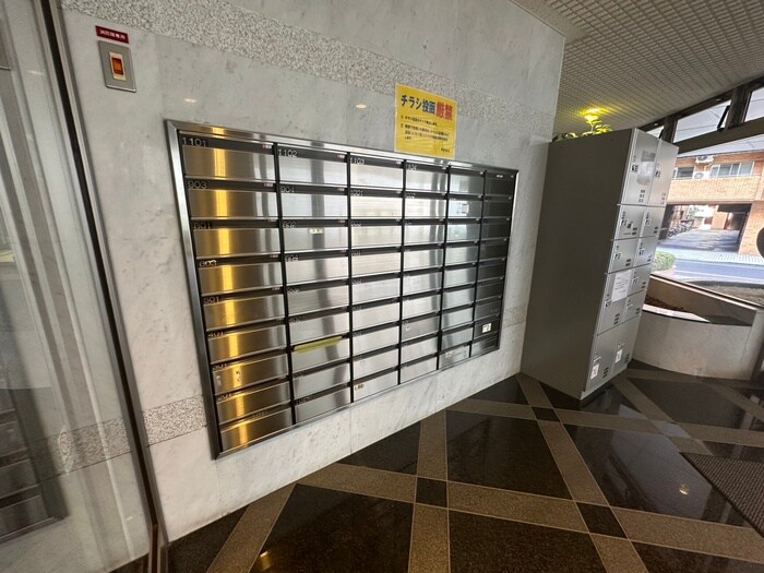 物件外観写真3　(建物設備)