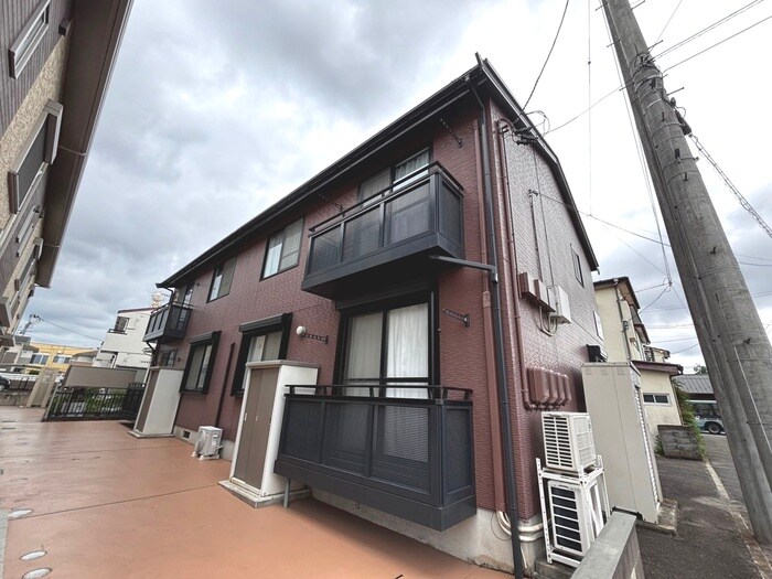 物件外観写真1　(外観写真)