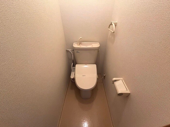 物件内観写真12　(トイレ)