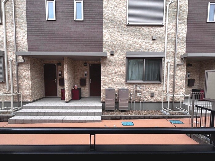 物件内観写真19　(室内からの展望)