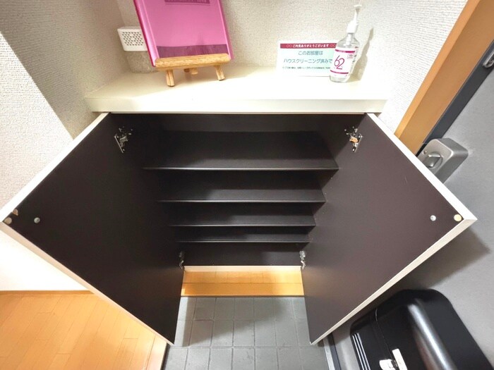 物件内観写真22　(靴箱)