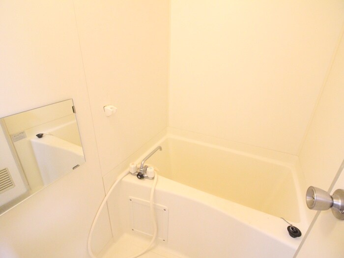 物件内観写真13　(バス／シャワールーム等)