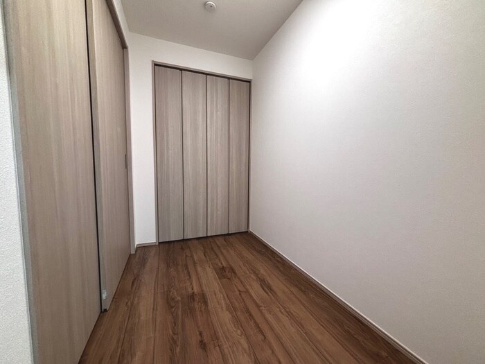 物件内観写真10　(居室)