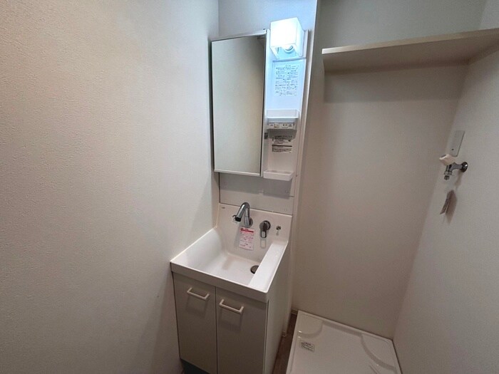 物件内観写真13　(洗面)