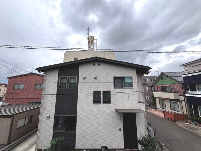 物件内観写真22　(室内からの展望)