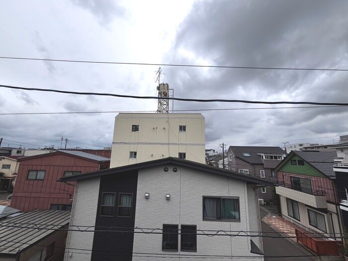 物件内観写真22　(室内からの展望)