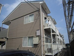 弓の町ハイツA棟外観写真