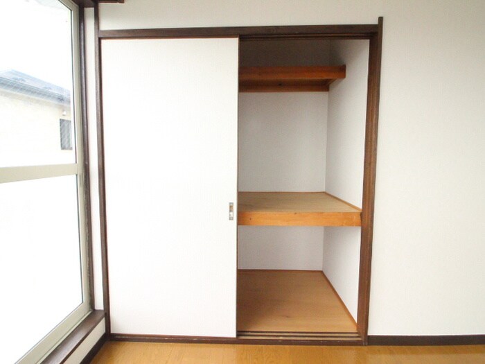 物件内観写真10　(収納)