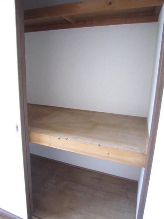 物件内観写真11　(収納)