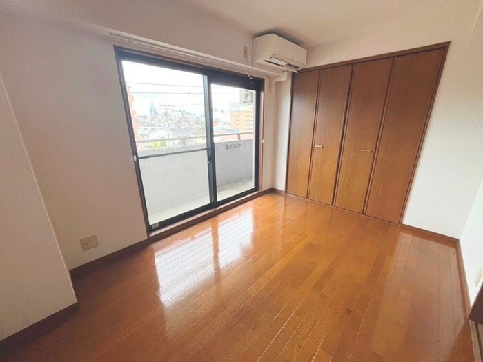 物件内観写真7　(居室)