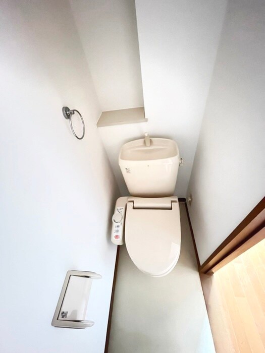 物件内観写真12　(トイレ)