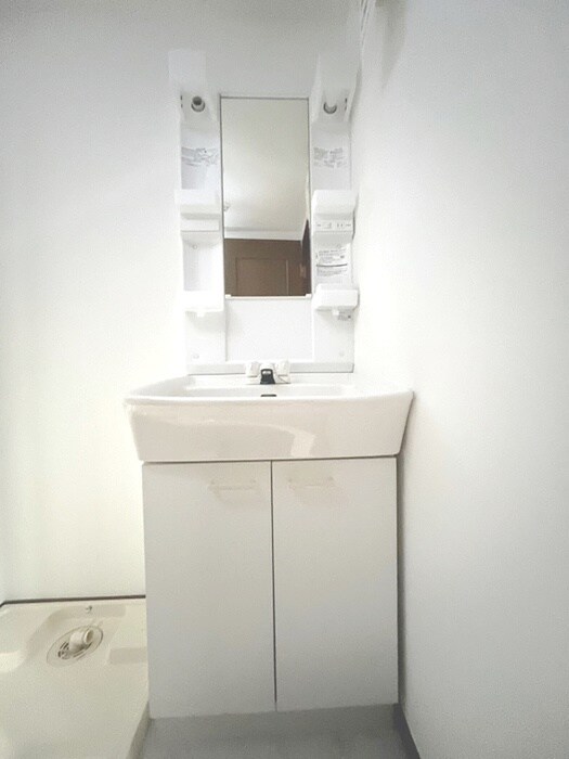 物件内観写真13　(洗面)