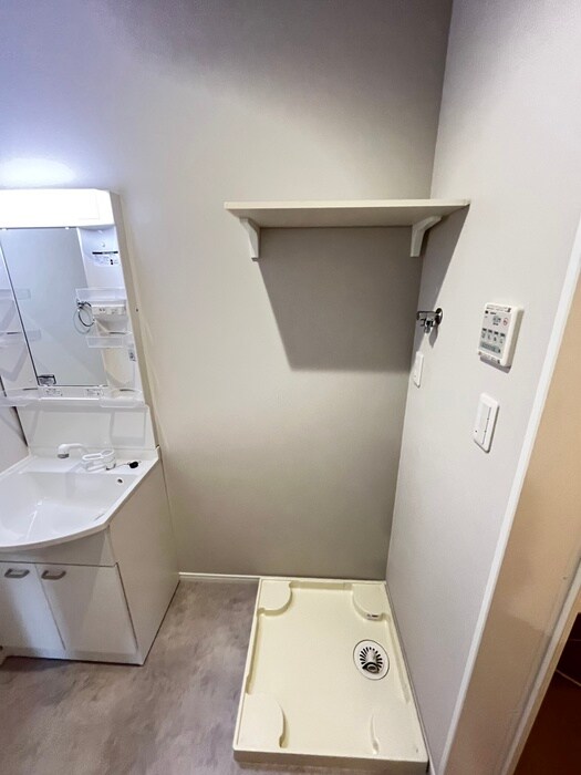物件内観写真20　(洗濯機置場)