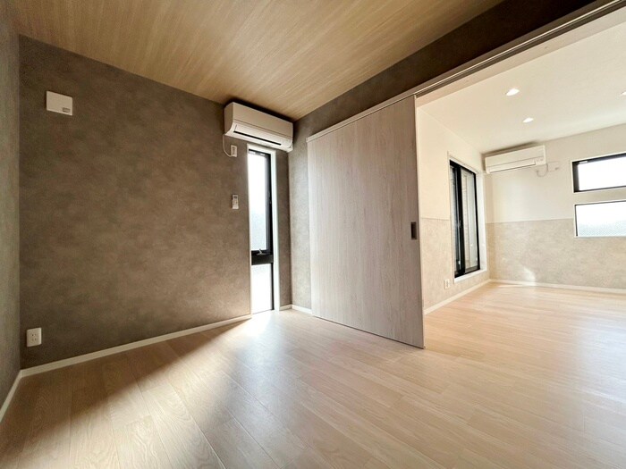 物件内観写真22　(居室)