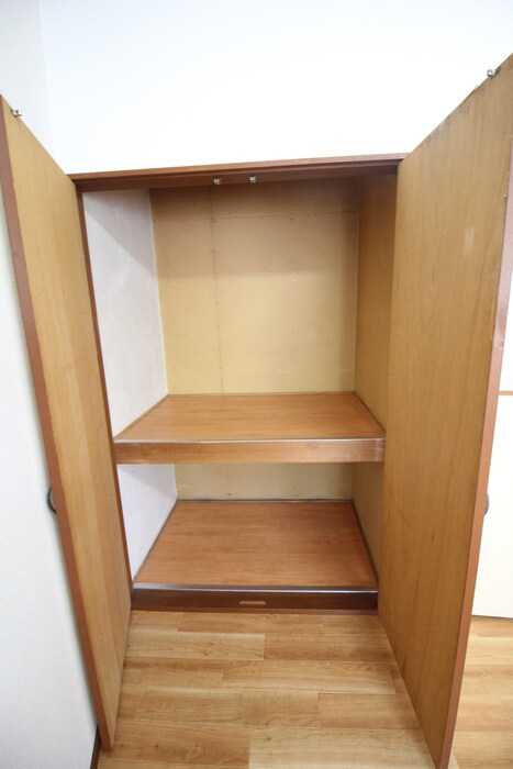 物件内観写真9　(収納)