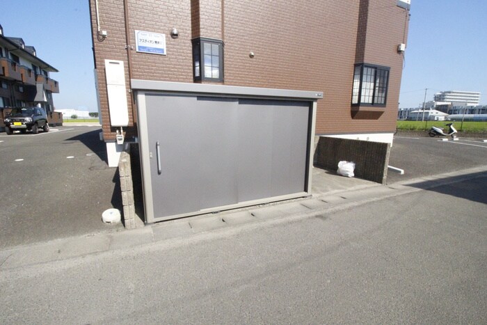 物件外観写真2　(建物設備)